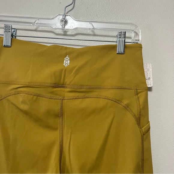 ❌SOLD ON DEPOP❌Free People Movement crossover flare leggings - Picture 5 of 6